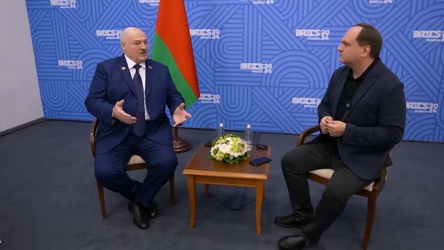 "Самое главное сейчас усадить всех за стол переговоров"
 Лукашенко о том, что происходит в Украине.