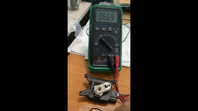 Неисправности климатической ситемы Пассат В6.mp4