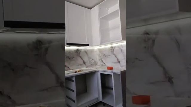 установка кухни. я и #напарникюля