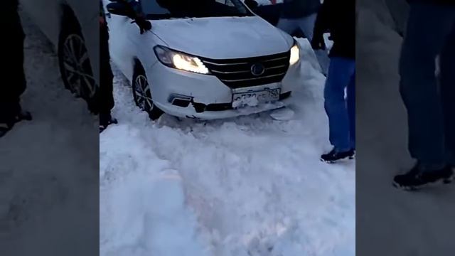 Малаховка. 27.01.2019. Кирова 4. Зачем дорожным службам чистить дороги...