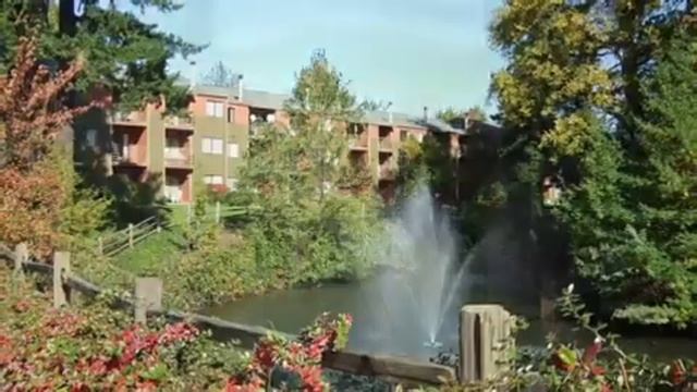 Crystal Lake Apartments, Milwaukie, Oregon