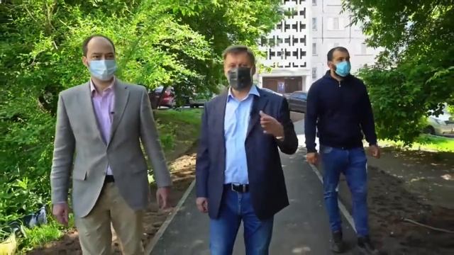 Наказ на Челюскинцев, 15 выполнен. Мэр Локоть проверил.