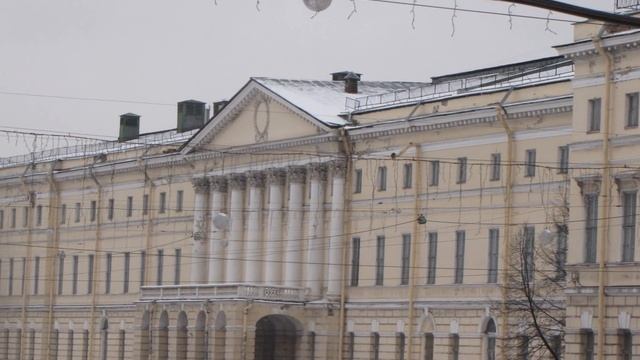 Прекрасен Невский проспект.