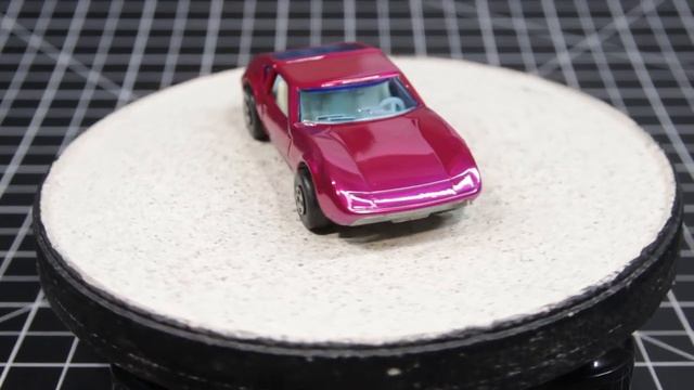 Matchbox #3D Monteverdi Hai - Paint it Pink