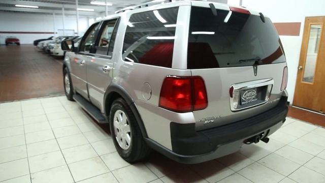 #8218 2004 LINCOLN NAVIGATOR