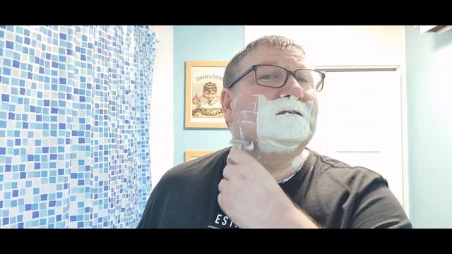Executive Shaving "Braveheart" Razor 0.72: WTF "The Perfect Cup" Shave Soap: Azzaro Splash.