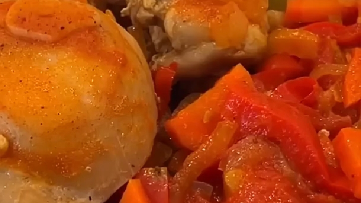 Итальянское блюдо ПЕПЕРОНАТА из курицы...🍗😋 Рецепт в описании ✍️