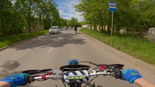 ДПС И ГОРОД В ШОКЕ // ТОЛПА ПИТБАЙКЕРОВ НАВОДИТ СУЕТУ