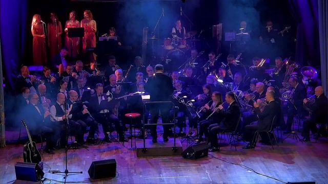 «Я вспоминаю» Уральский Духовой Оркестр,маэстро Игорь Ежов. Максим Щербицкий.
