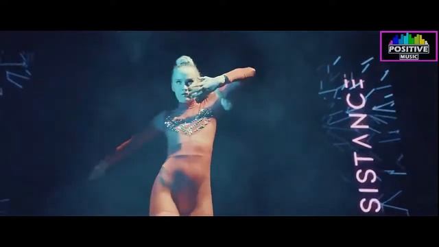 Markus Schulz & Emma Hewitt   Safe From Harm720p