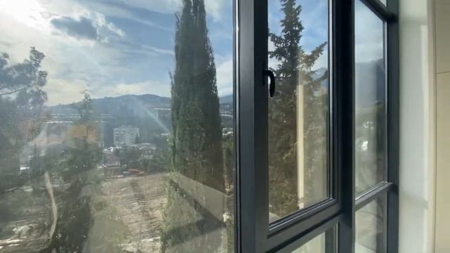 Помещение в аренду под коммерцию. Удобный заезд с трассы