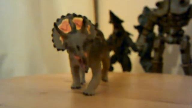 Review 25 Carnegie Triceratops newer version