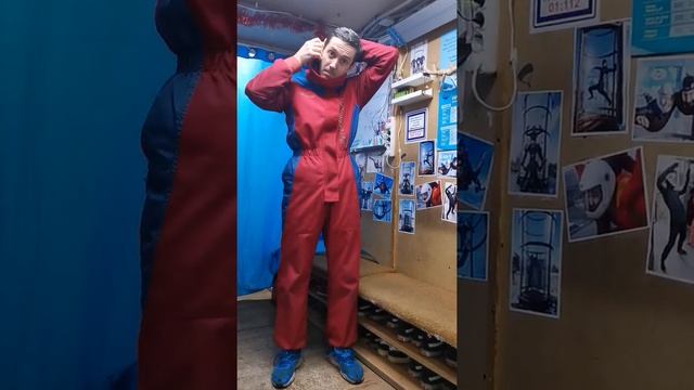 Подготовка к полёту в аэротрубе