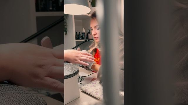 Какие бывают виды маникюра?