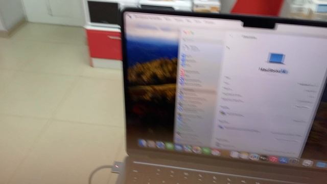 MacBook M2