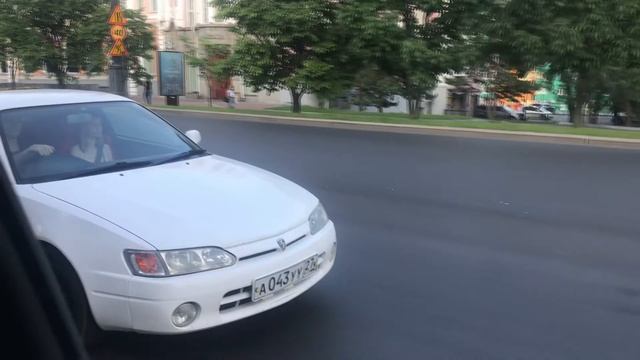 Автообзор на Toyota Levin