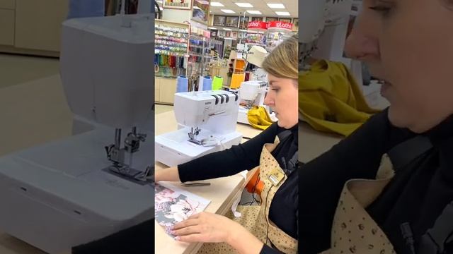 Окантовка на плоскошовке Brother CV3440. Направляющая для трикотажной косой бейки. Обработка ворота.