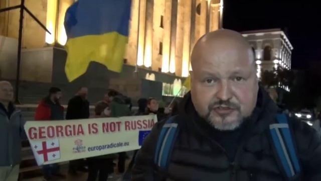 Грузия. Сегодня,  как видно на кадрах, митинг проигравшей оппозиции не удался.