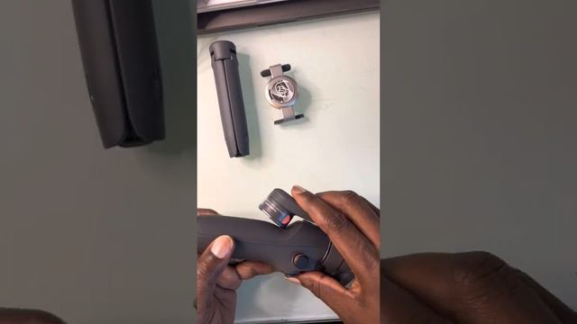 DJI Osmo Mobile 6 - Unboxing