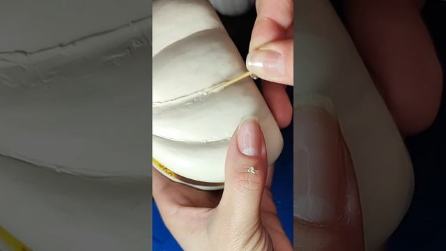 Леплю из пластилина всё, что хочу😉.