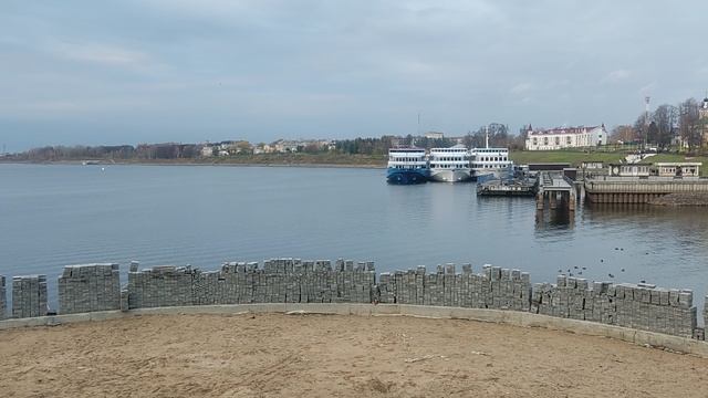 Углич - центр города. Продолжаем гулять. Часть шестая