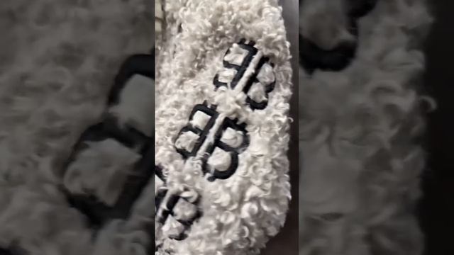 1000845607.mp4