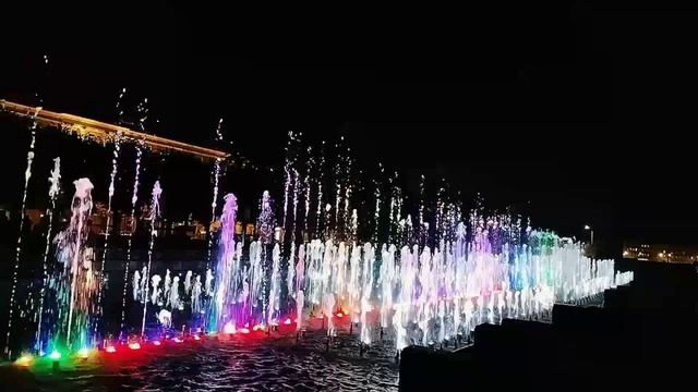 Фонтаны у Финлядского вокзала.mp4