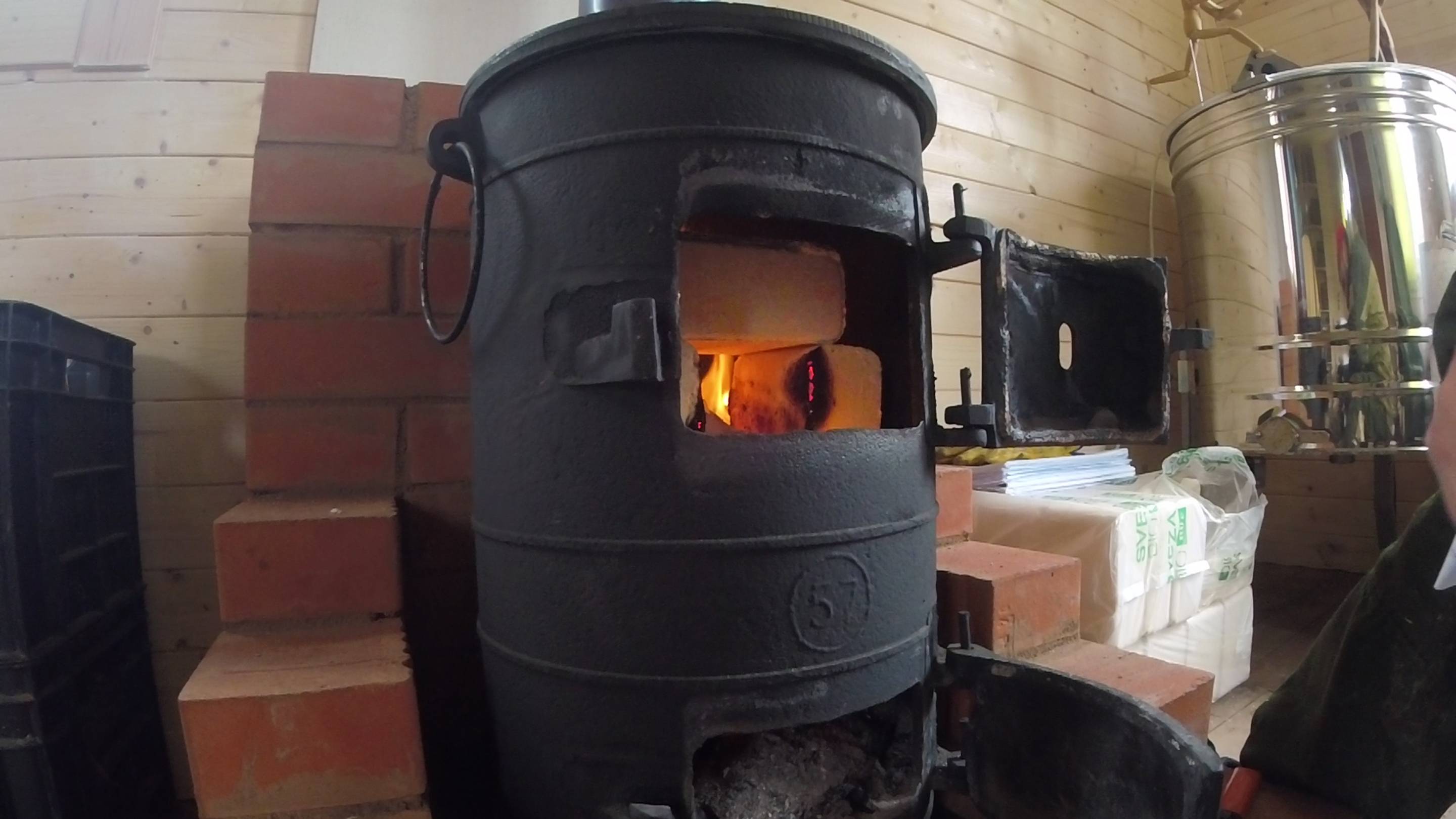 Деревня Соснино (тест топливных брикетов)