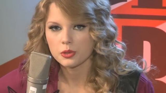 Taylor Swift - Viva La Vida (Coldplay cover)