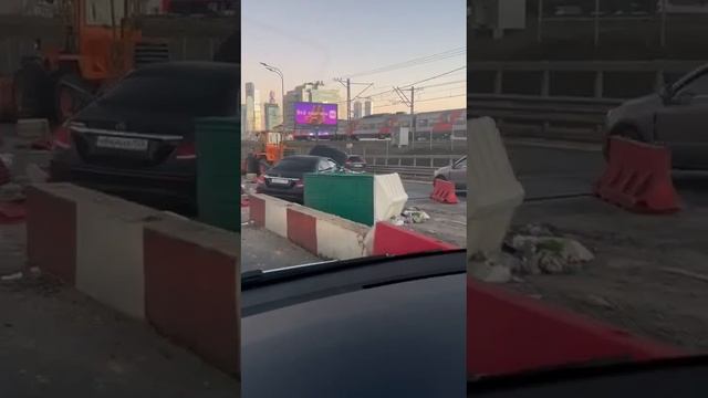 Не заметил дорожников.mp4