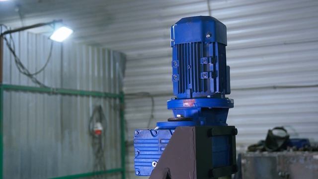 Вальцы RME-1300x10. Гнём металл 10мм