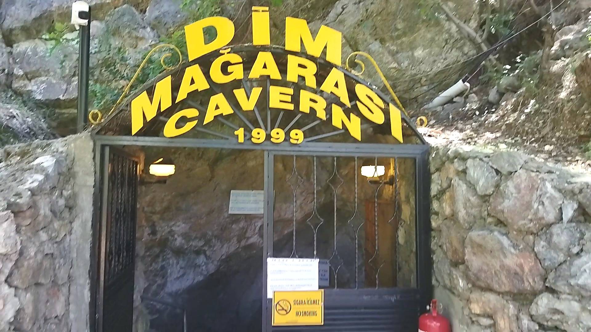 Пещера Dim Mağarası Турция