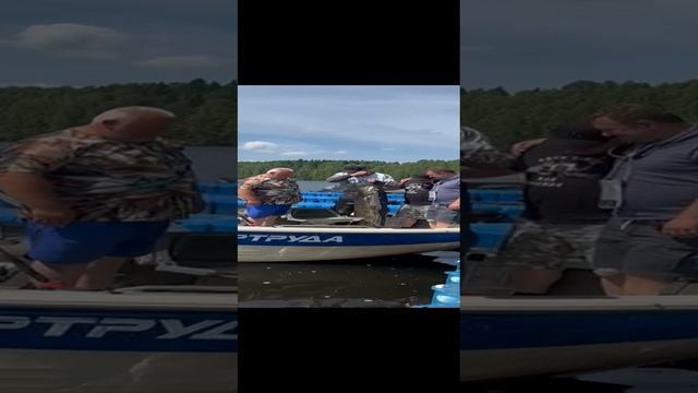 Сом на 10 кг. База Ситинка на Рыбинском водохранилище