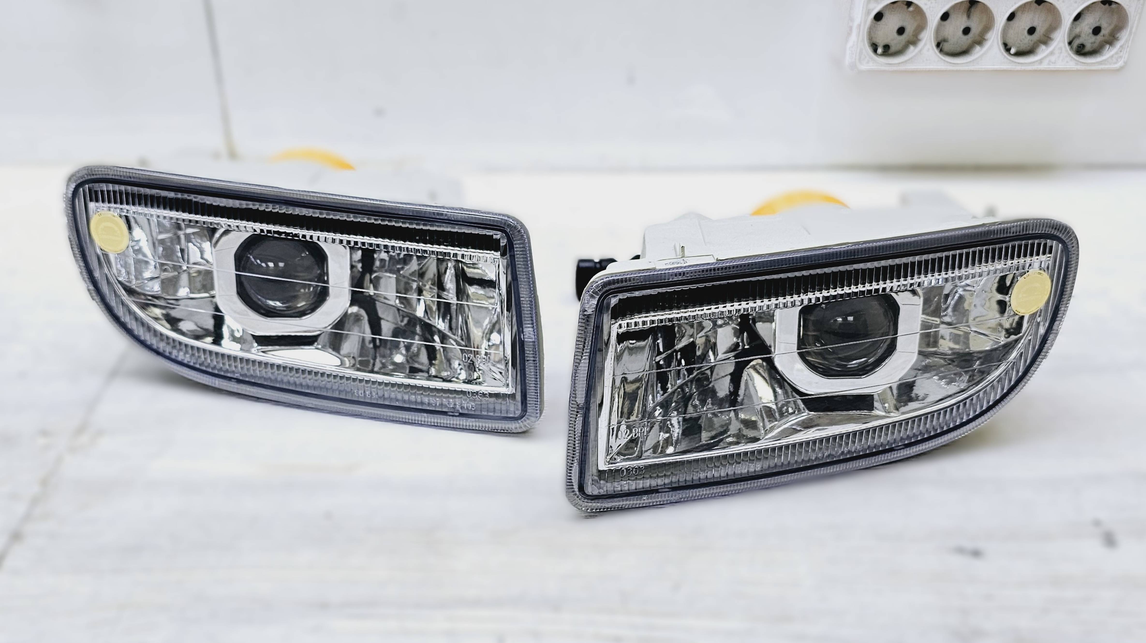 Toyota Land Cruiser 100 птф хром с Bi led 2D