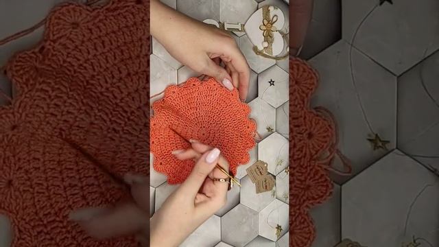 Вяжем крючком корзинку с объёмными узорами  Crochet basket with volumetric patterns