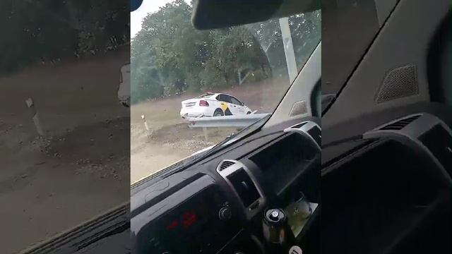 Таксист срезал.mp4