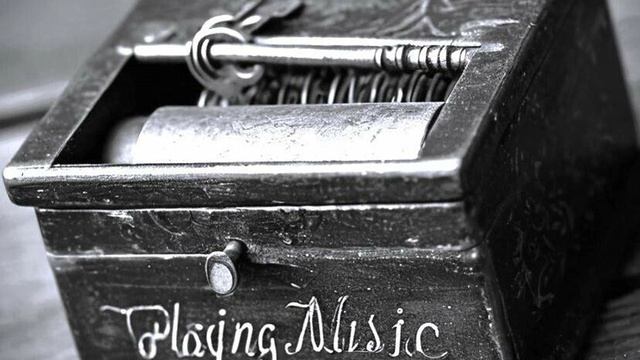 Шкатулка "Игра в музыку" (пять случайных пьес)