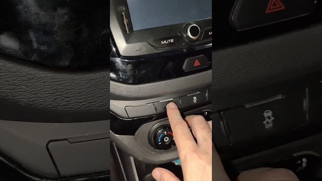 СПОРИМ ТЫ ТОЖЕ ЭТОГО НЕ ЗНАЛ ?!!! Маленькая хитрость о которой мало кто знает 😉 #авто #лайфхаки