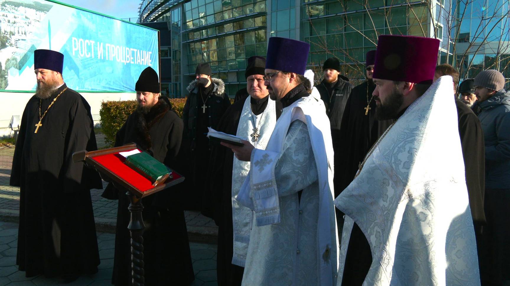 В Ханты-Мансийске почтили память жертв политических репрессий