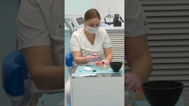 Протезирование зубов Киров#зубные  коронки #стоматологическая клиника Диэлит