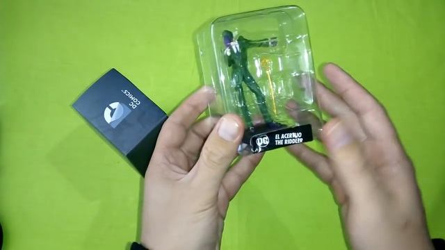 Unboxing DC 28 Riddler