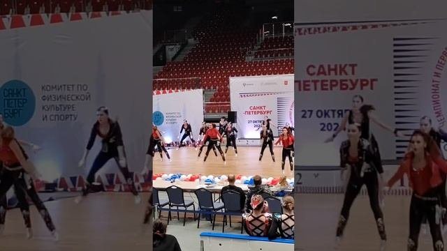 Соревнования по рок-н-ролу в Юбилейном