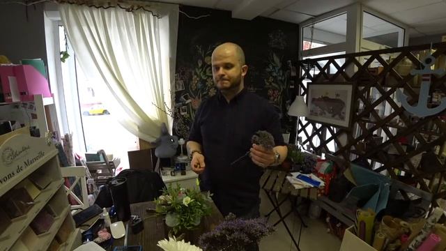 Итоги первой недели. Контент план, план по акциям, план работы с базой.
