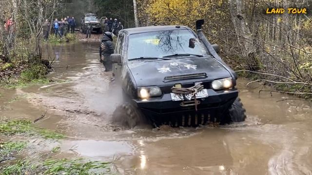 Крутой Замес 2024 ежегодный внедорожный клубный выезд от LAND TOUR. Толпа разных внедорожников тонут