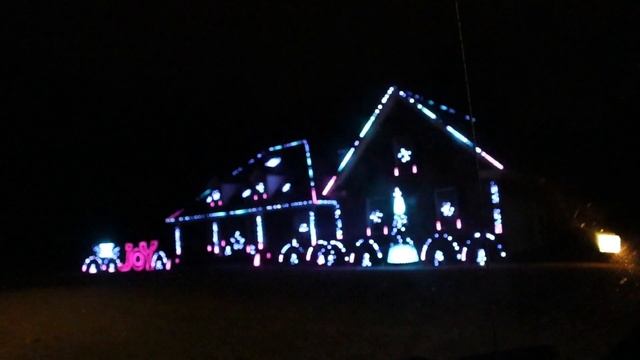 Vlogmas Day 10: Neighborhood Christmas lights! Come Ride with me! More after the first 2 homes.