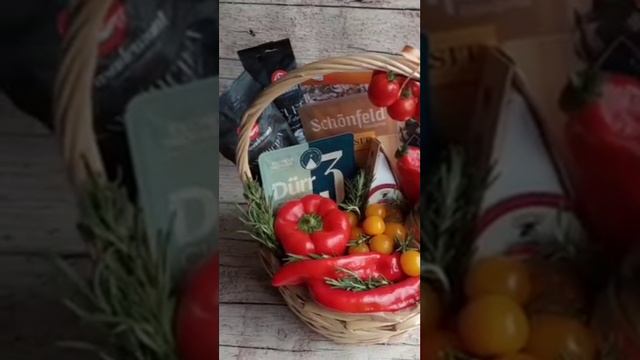 Подарочная корзина "Маленькая Италия" от мастерской подарков MAMIN BUKET
