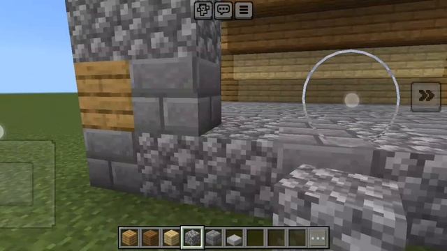 строю красивый дом в Майнкрафте