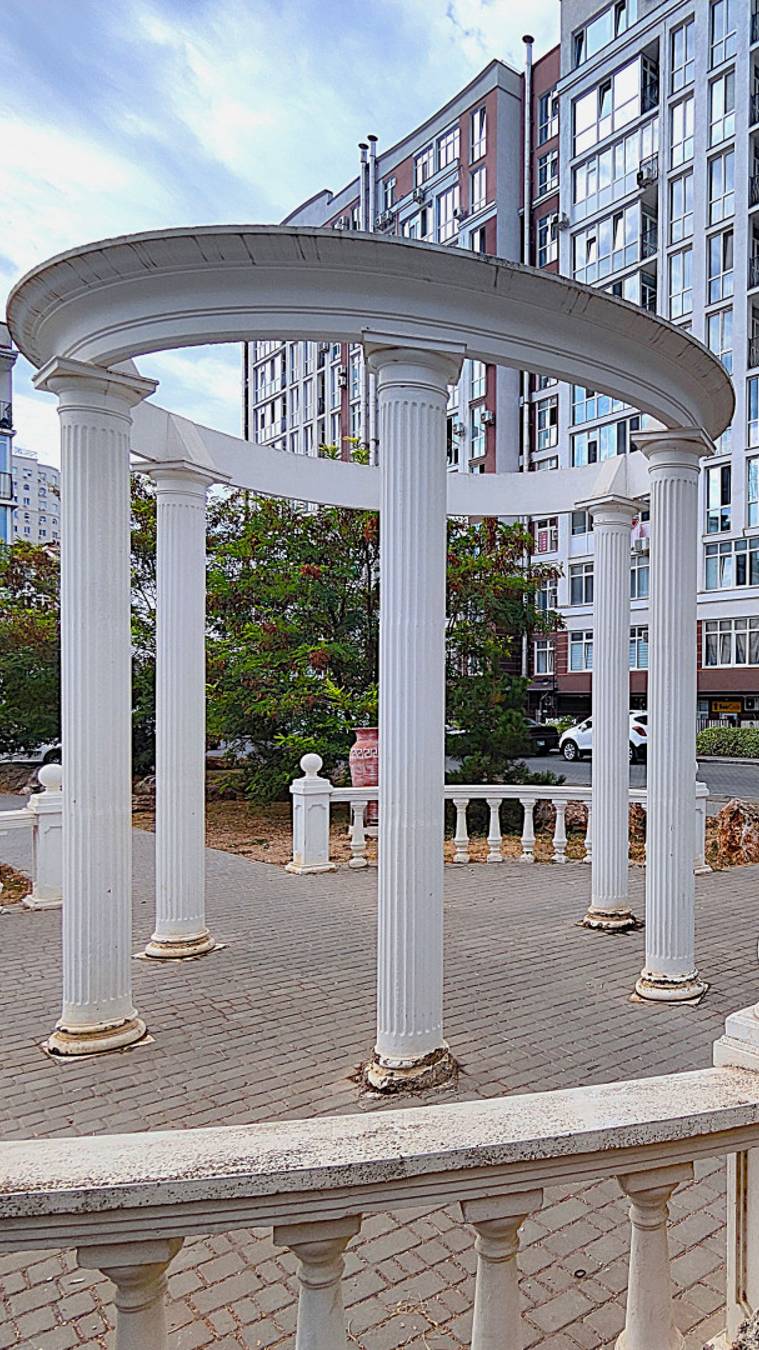 Однокомнатная квартира в Севастополе с видом на море. Подробности: 8978-059-92-55, Геннадий