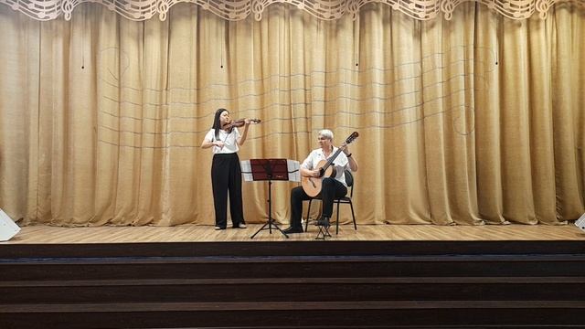 Ансамбль "Лирика": Яковенцева Надежда Викторовна, Орлова Марина Александровна. ДМШ № 24