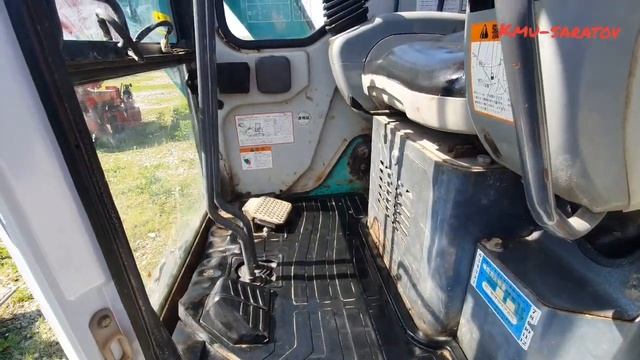 В продаже огненный экскаватор IHI 30 на джостиках, с железными гу янками,стрела робот,кабина,печка.